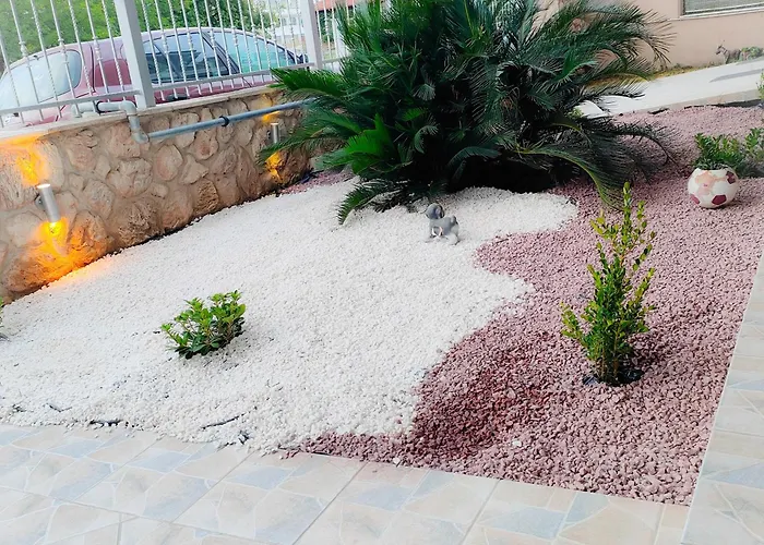 Mythos House Luxury Apartment!! * Larissa